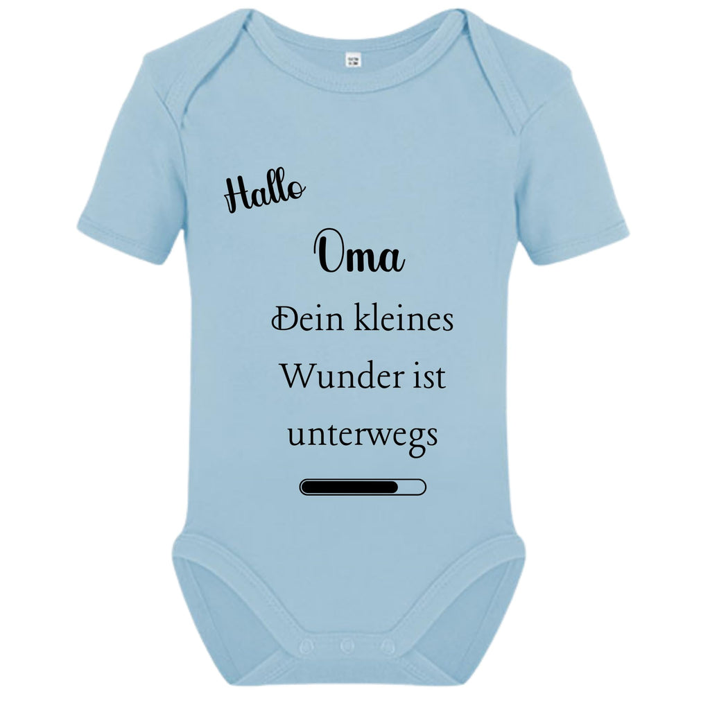 Baby Body – Schwangerschaftsverkündung Strampler – Mama, Papa, Oma & Opa- sprüchen – Kurzarm bio Baumwolle Unisex - Geschenk zur Geburt & Baby Ankündigung neugeborene Geschenk (50-56)