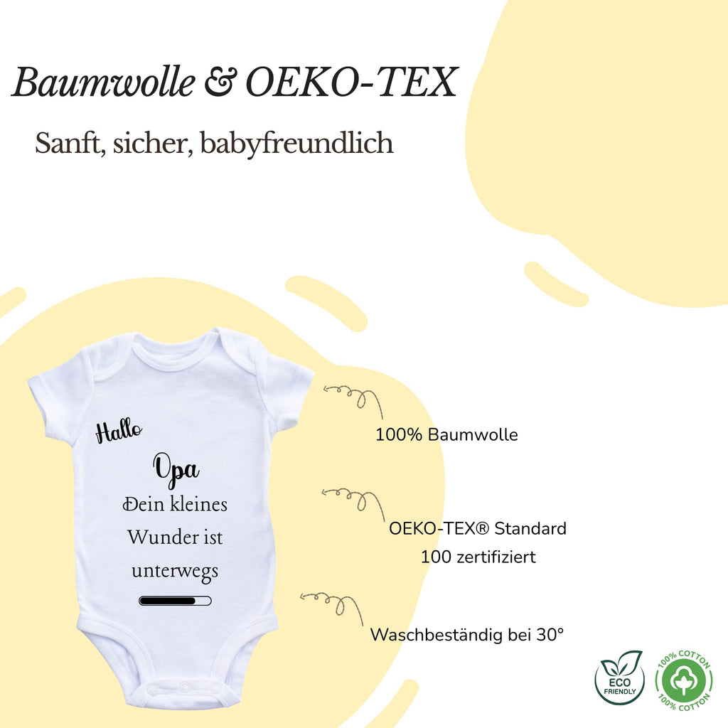 Baby Body – Schwangerschaftsverkündung Strampler – Mama, Papa, Oma & Opa- sprüchen – Kurzarm bio Baumwolle Unisex - Geschenk zur Geburt & Baby Ankündigung neugeborene Geschenk (50-56)
