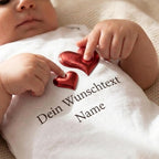 Baby body Strampler selbst gestalten personalisiert mit Namen – 3D Puff Herz aus Bio-Baumwolle –Geschenk zur Geburt, Babyshower & Taufe, Unisex