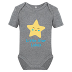 Little Star Baby Body mit Wunschname – Bio Baumwolle
